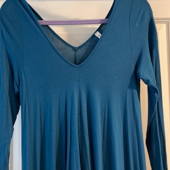 Teal Green Dress w/Shark Bite Sides - Picture 2 of 5